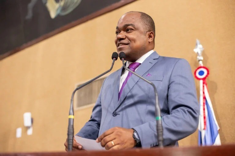 Samuel Jr. critica incoerência da base petista e cita escândalo dos respiradores e fraude do INSS