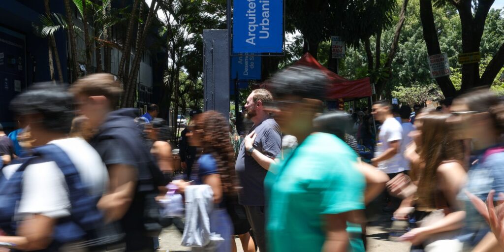 Abstenção no primeiro dia do Enem 2025 chegou a 27%