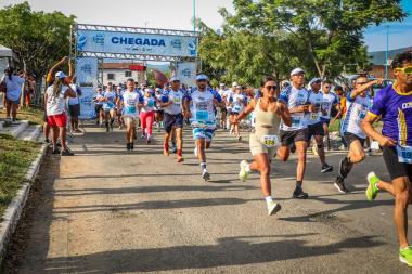 Circuito Embasa de Corrida arrecada mais de 3 toneladas de alimentos em Paulo Afonso e Jequié | SECOM