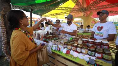 Feira da Agricultura Familiar acontece até domingo com 700 expositores da Bahia e apresentações musicais no Parque Costa Azul | SECOM