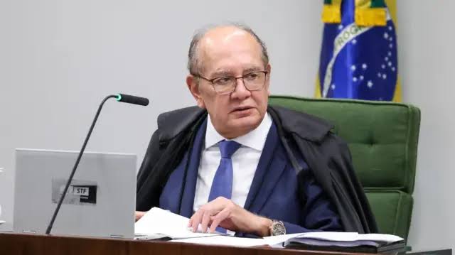 Gilmar Mendes decide que apenas PGR pode pedir impeachment de ministros do STF