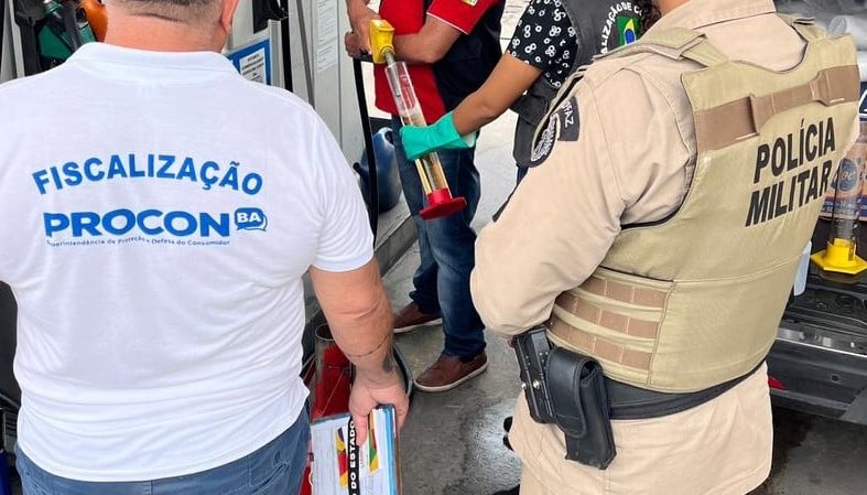 Operação Combustível Legal identifica irregularidades em postos de Porto Seguro e Eunápolis
