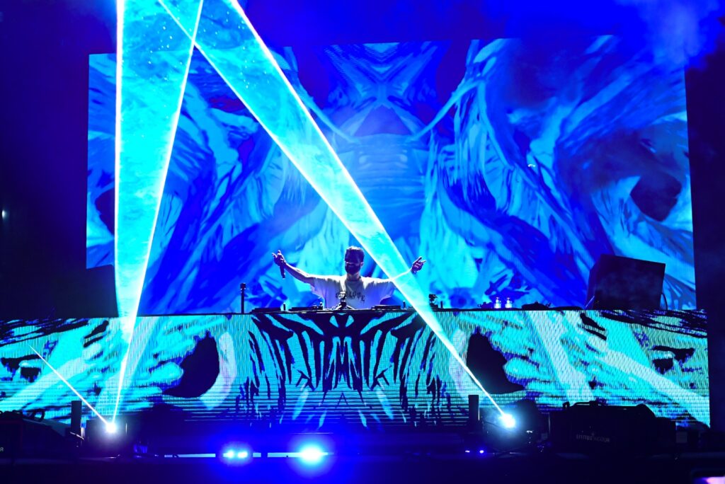 Segunda atração da noite, Alok traz música eletrônica para o palco do Festival Virada Salvador – Secretaria de Comunicação