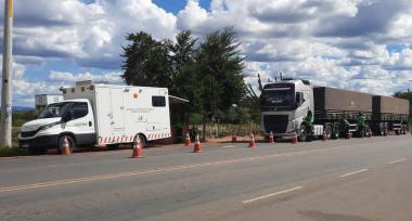 Balanças de pesagem móveis iniciam as operações em 10 municípios nesta quinta-feira (15) | SECOM