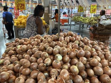 Cesta Básica de Salvador apresenta elevação de 2,69% em dezembro, mas encerra o ano de 2025 com redução acumulada de 0,41% | SECOM