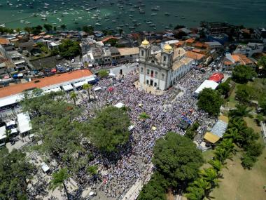 Governador celebra a fé e tradição baiana na chegada à Basílica do Senhor do Bonfim | SECOM