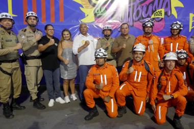 Governador prestigia abertura do Carnaval antecipado de Itabuna | SECOM