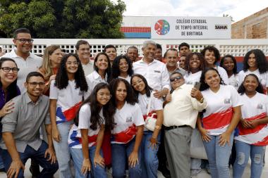 Governo da Bahia fortalece educação, segurança e desenvolvimento em Biritinga com entrega de obras e equipamentos | SECOM