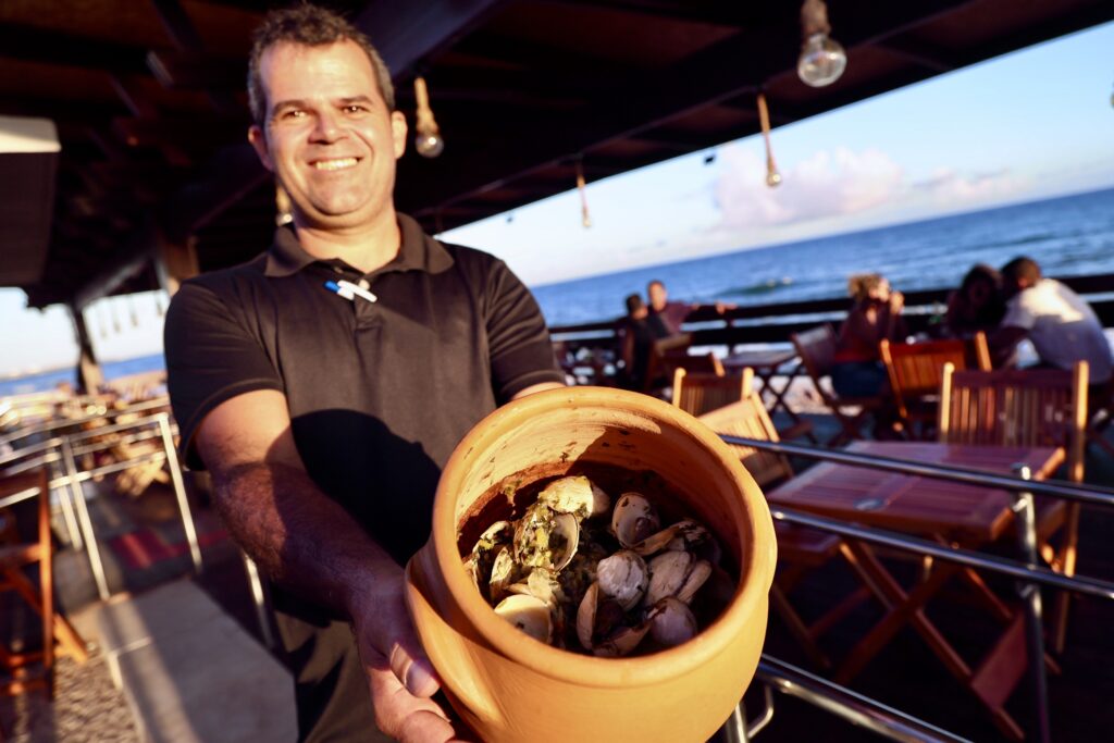 Nova Orla de Pituaçu aposta em gastronomia diversa e faz sucesso entre baianos e turistas – Secretaria de Comunicação