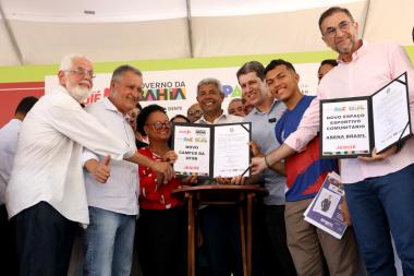 Novo PAC: Jequié recebe ordens de serviço para construção de campus da UFSB e Arena Brasil | SECOM