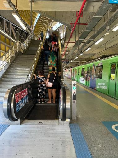 O volume de serviços na Bahia caiu 1,5% em novembro de 2025 | SECOM