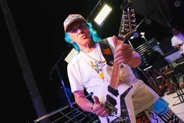 Banda Armandinho, Dodô e Osmar celebra 75 anos do trio elétrico com desfile sustentável no Circuito Barra-Ondina | SECOM