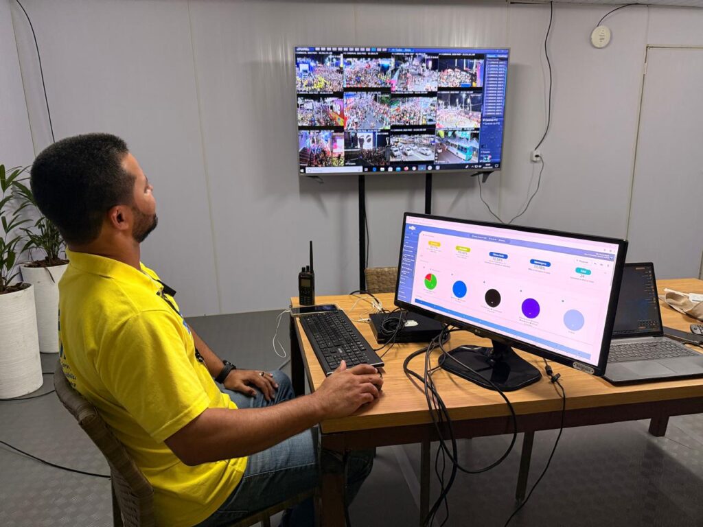 Sala de Situação permite reparos mais rápidos na iluminação dos circuitos do Carnaval de Salvador – Secretaria de Comunicação