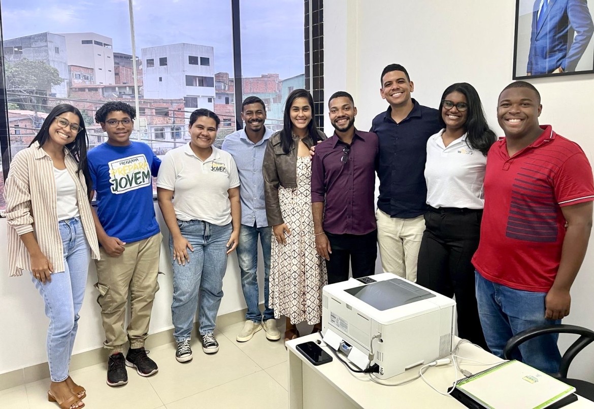 Secretaria de Juventude apresenta programas e discute parcerias institucionais