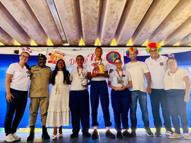 Colégio da Polícia Militar de Ilhéus celebra o "Dia do Pi" com quebra de recordes de memorização | SECOM