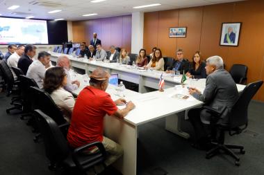 Estado amplia apoio a Ruy Barbosa com novos investimentos e entrega de equipamentos | SECOM