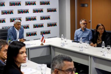 Governador se reúne com prefeito de Quijingue e reforça parceria com entregas e novos investimentos | SECOM