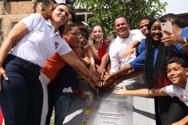 Governo do Estado inaugura dois colégios de tempo integral no bairro de Cajazeiras, em Salvador | SECOM