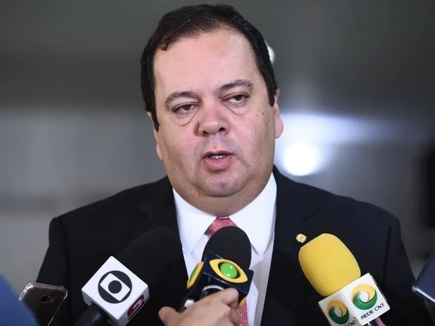 #Acesse Política