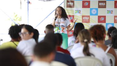 Caravana do Afroempreendedorismo chega ao bairro de Águas Claras com serviços, crédito e oportunidades para população negra | SECOM