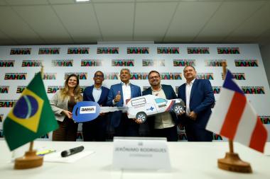 Com entregas durante reunião, Governo do Estado fortalece ações em saúde e infraestrutura em Madre de Deus | SECOM