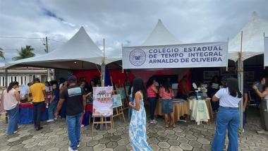 Feira Literária reúne estudantes da rede estadual e celebra aniversário de Caém | SECOM