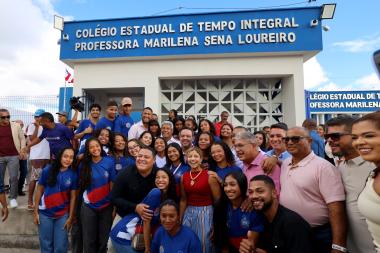 Governo do Estado entrega colégio de tempo integral em Mascote com investimento de R$ 13,1 milhões | SECOM