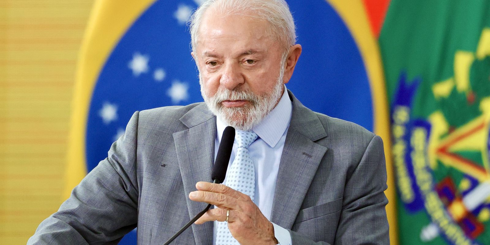 Lula critica ameaças de Trump ao mundo e defende papa Leão