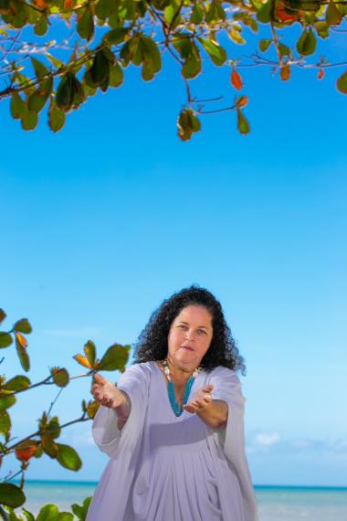 Stella Maris é a artista da semana no Selo Educadora FM Independente | SECOM