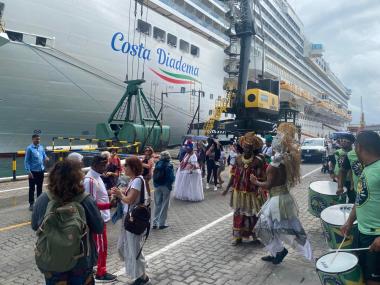 Temporada de cruzeiros 2025/2026 injeta R$ 115 milhões na economia baiana | SECOM