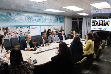 Bahia recebe cônsul-geral da Austrália para estreitar relações institucionais, comerciais e acadêmicas | SECOM