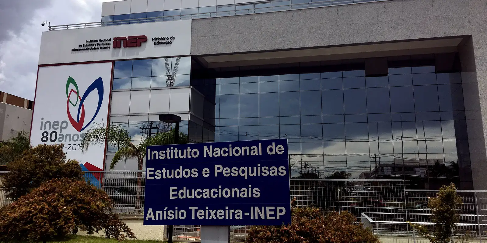 Inep recebe recursos para pedidos de isenções do Enem 2026 até dia 19