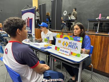 Caravana do Rolê Cidadão amplia acesso à cidadania e beneficia estudantes e comunidade, em Juazeiro | SECOM