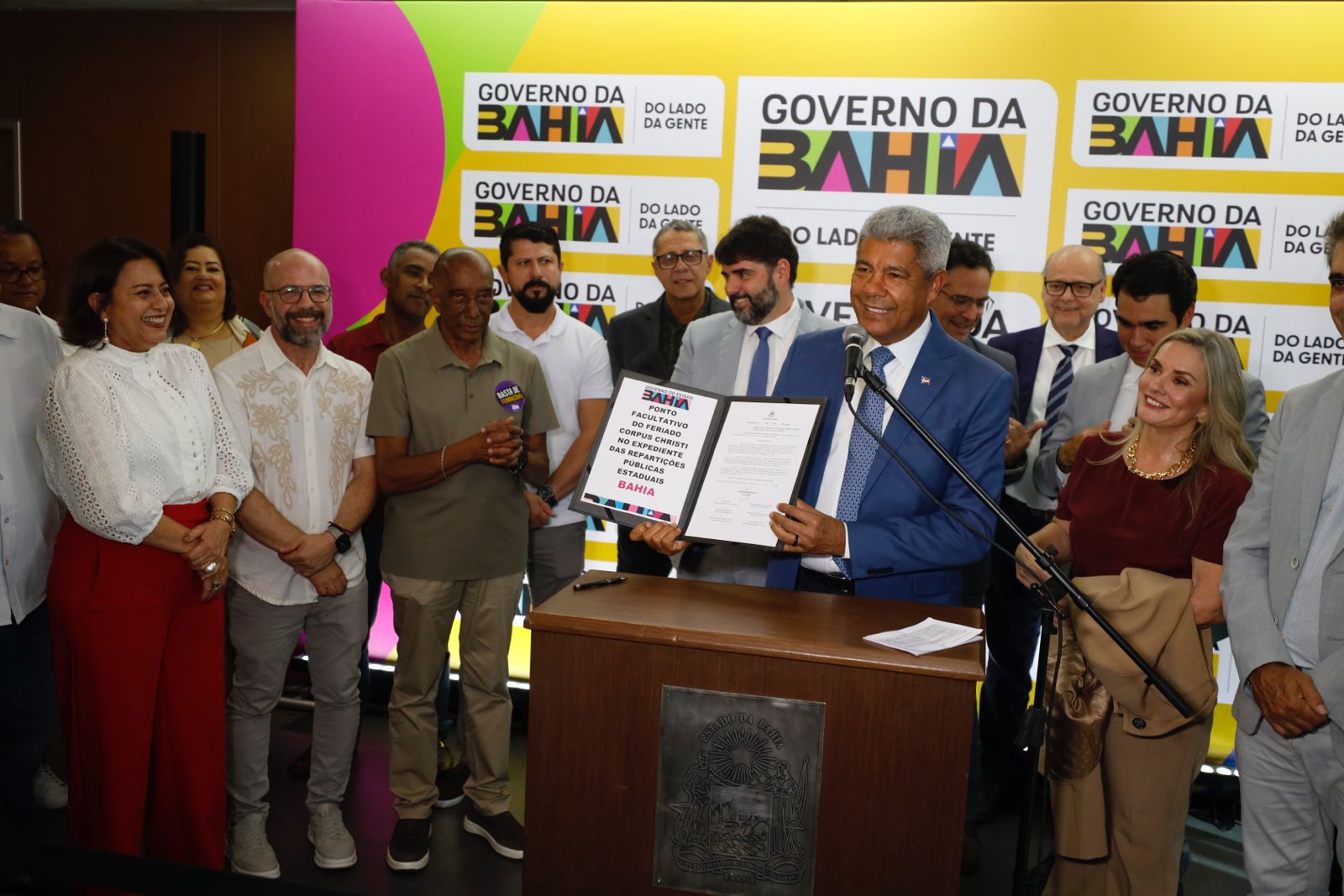 Governador Jerônimo Rodrigues anuncia ponto facultativo na sexta-feira (5), após feriado de Corpus Christi – Imprensa Bahia