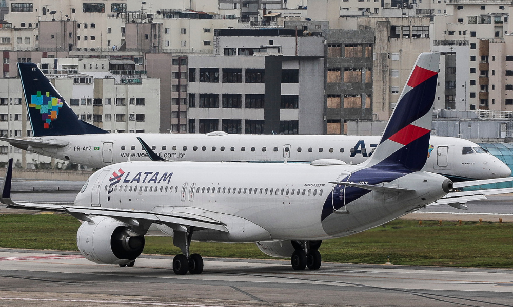 Pane técnica suspende voos em Guarulhos e Congonhas; operação é normalizada