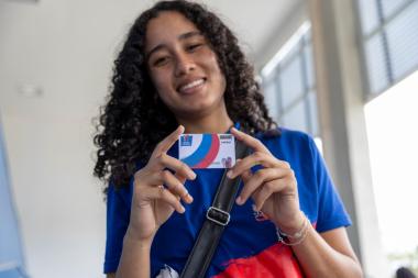Parcela de maio do Bolsa Presença já está disponível para mais de 352 mil estudantes da rede estadual | SECOM