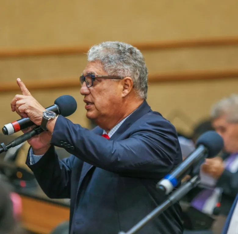 #Acesse Política