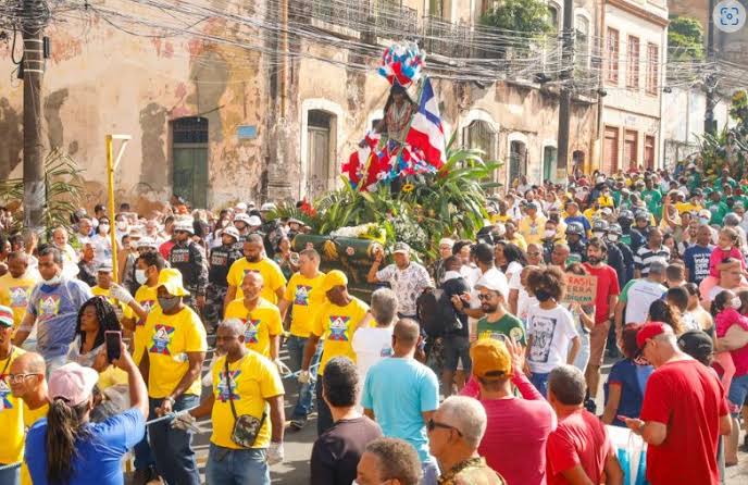Governador da Bahia é vaiado no desfile de 2 de Julho e acende alerta para o PT – Imprensa Bahia
