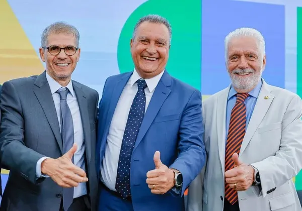 #Acesse Política