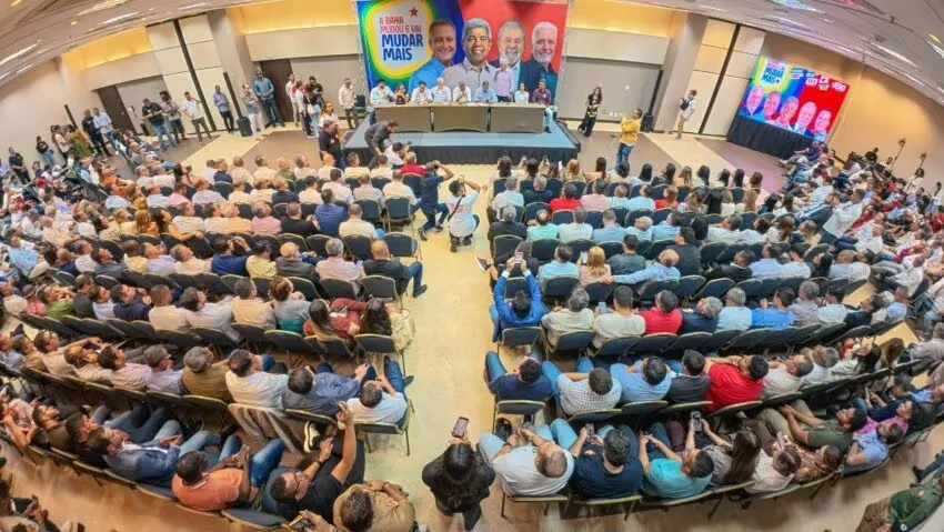 #Acesse Política