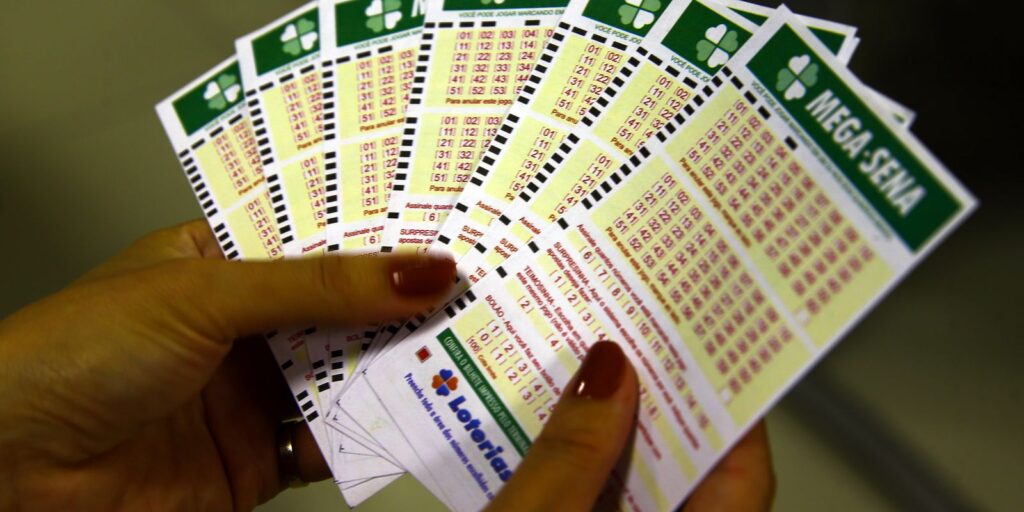Mega-Sena acumula para R$38 milhões: confira os números sorteados