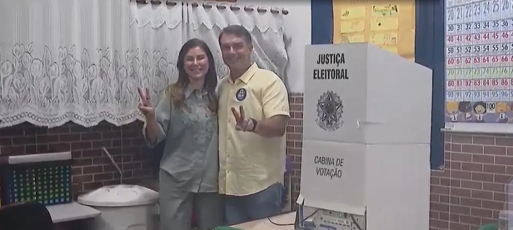 #Acesse Política