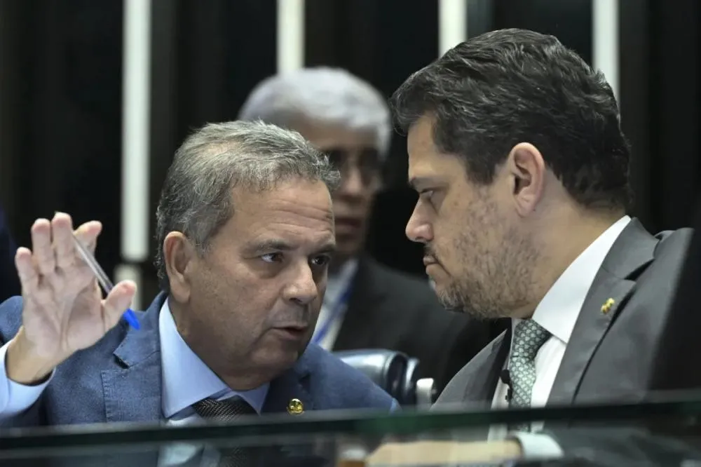 #Acesse Política