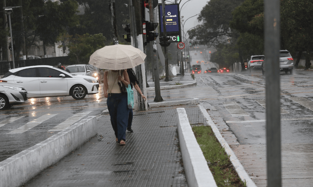 São Paulo tem alerta amarelo para tempestades nesta quarta; veja previsão